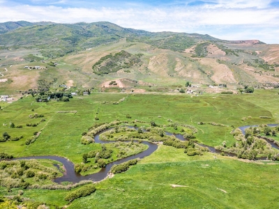 261 Acres On The Weber River Only 15 Minutes From Park City