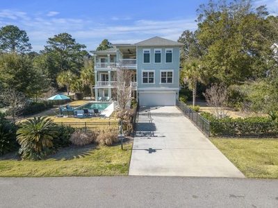 5 bedroom luxury House for sale in Hilton Head, United States