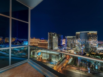 Luxury Flat for sale in Las Vegas, Nevada