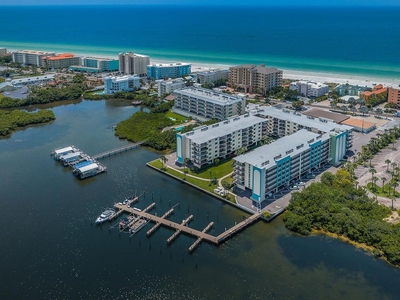 2 bedroom luxury Apartment for sale in Indian Shores, Florida
