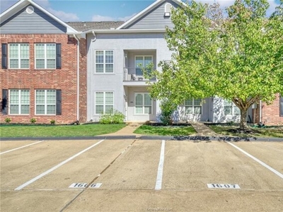 Condo For Rent In College Station, Texas