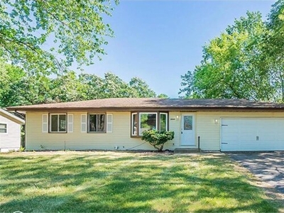 Home For Rent In Eagan, Minnesota