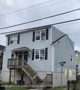 Home For Rent In Keansburg, New Jersey