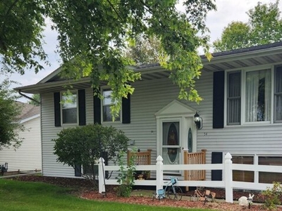 Home For Sale In Cortland, Illinois