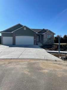Home For Sale In Derby, Kansas