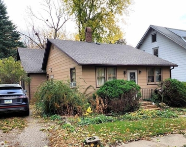 Home For Sale In Ida Grove, Iowa