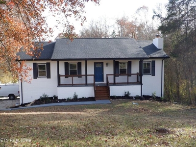 Home For Sale In Knoxville, Tennessee