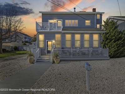 Home For Sale In Lavallette, New Jersey