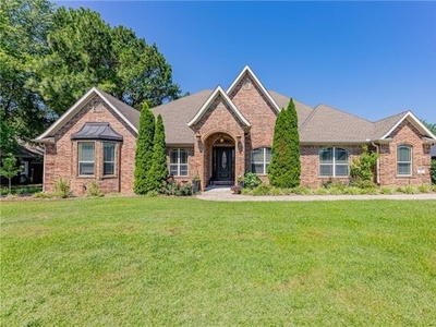 Home For Sale In Rogers, Arkansas