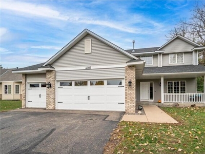 Home For Sale In Rosemount, Minnesota