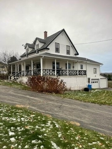 Home For Sale In Saint Agatha, Maine