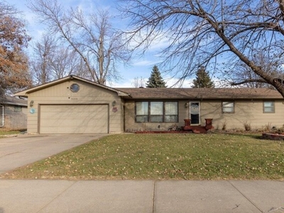 Home For Sale In Sioux Falls, South Dakota