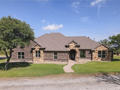 Home For Sale In Tolar, Texas