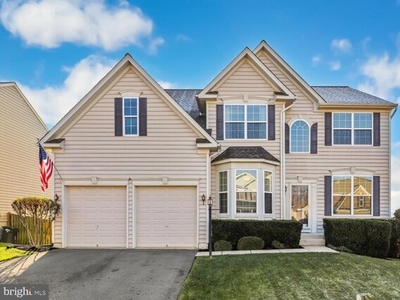 Home For Sale In Woodbridge, Virginia