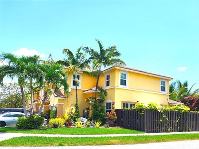 Luxury Townhouse for sale in Homestead, United States
