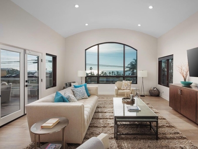 4 bedroom luxury Detached House for sale in Encinitas, California