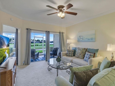 2 bedroom luxury Flat for sale in Bonita Springs, Florida