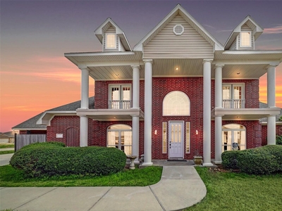 6 room luxury Detached House for sale in Willis, United States
