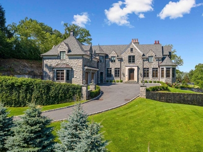 Luxury Detached House for sale in Cresskill, New Jersey