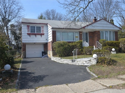 145 Briarcliff Road, Westbury, NY, 11590 | 3 BR for sale, Residential sales
