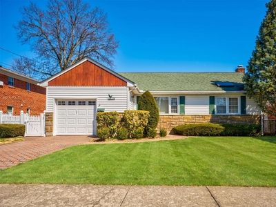 50 Bregman Avenue, New Hyde Park, NY, 11040 | 3 BR for sale, Residential sales