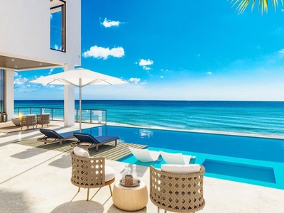 Luxury Villa for sale in Hutchinson Island South, United States