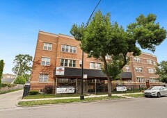 4507 S Lk Park Ave #2N, Chicago, IL 60653