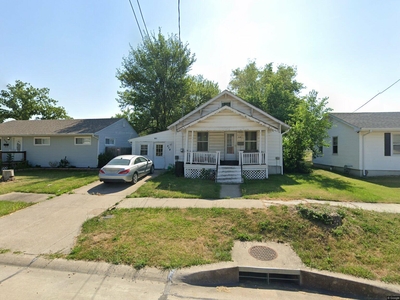 214 S Mississippi St, Mexico, MO 65265