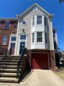 3 bedroom, Cleveland OH 44103