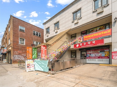 42-23 162nd Street, Flushing, NY, 11358 | Studio for sale, Commercial sales