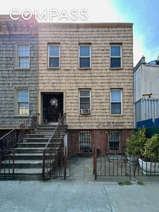 569 Lorimer Street, Brooklyn, NY, 11211 | 4 BR for sale, apartment sales