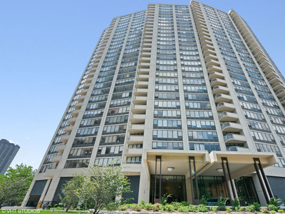 3930 N Pine Grove Ave #1514, Chicago, IL 60613