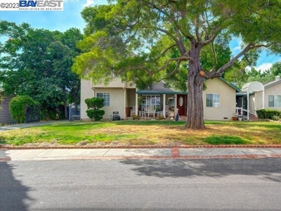 Home For Sale In Concord, California