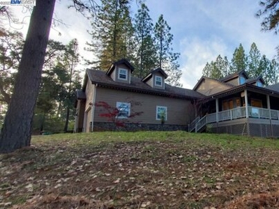 Home For Sale In Foresthill, California