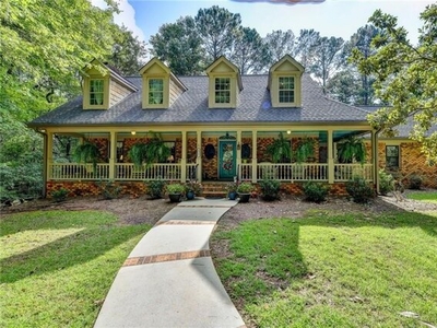 Home For Sale In Loganville, Georgia