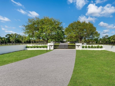 4 bedroom luxury Villa for sale in Jupiter, Florida