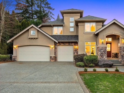 Luxury 4 bedroom Detached House for sale in Newcastle, Washington