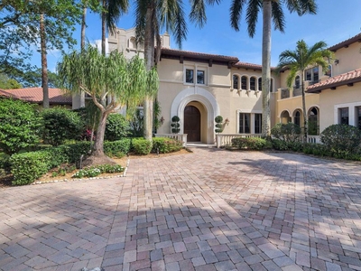 Luxury Villa for sale in Palm Beach Gardens, Florida