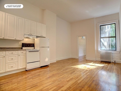304 West 30th Street 11, New York, NY, 10001 | Nest Seekers