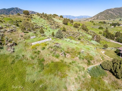 Lots and Land: MLS #1889634