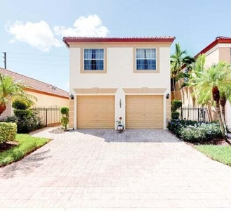 3 bedroom luxury Townhouse for sale in Riviera Beach, Florida