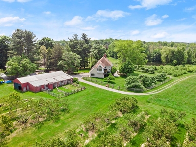 12 room luxury Detached House for sale in Cheshire, Connecticut