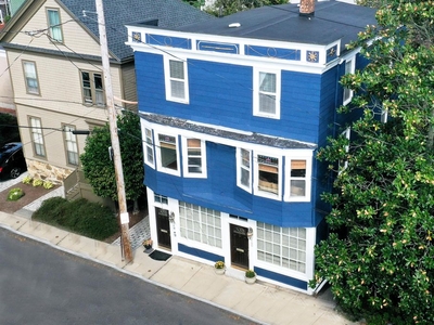 Luxury House for sale in Newport, Rhode Island