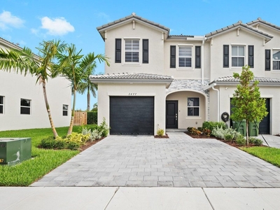 Luxury Townhouse for sale in Homestead, Florida
