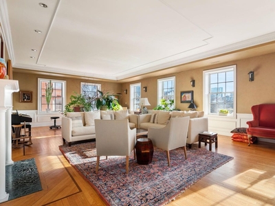 Luxury Flat for sale in Boston, Massachusetts