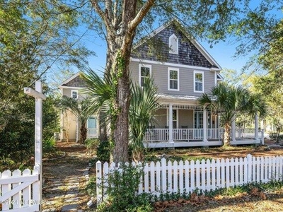 5 bedroom, Southport NC 28461