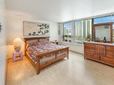 2 bedroom, Honolulu HI 96814