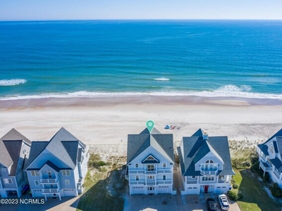 Home For Rent In North Topsail Beach, North Carolina
