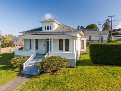 Home For Sale In Arcata, California
