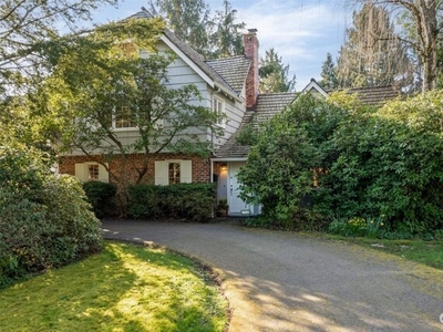 Home For Sale In Normandy Park, Washington